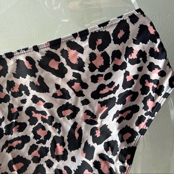 NEW Leopard Print Ruched High Waist Bikini Bottoms Women’s Size L Beach Swimwear - Picture 2 of 7
